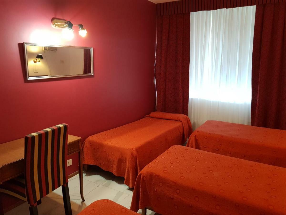 Hotel Tres Sargentos Buenos Aires Exteriér fotografie